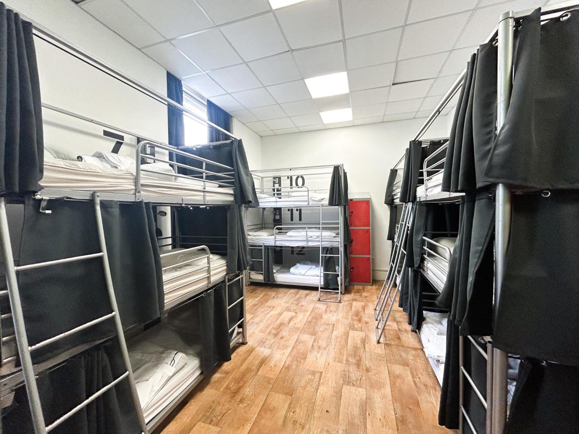 Bunk Bed Mixed Dormitory Room